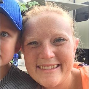 Meet your Posher, Whitney